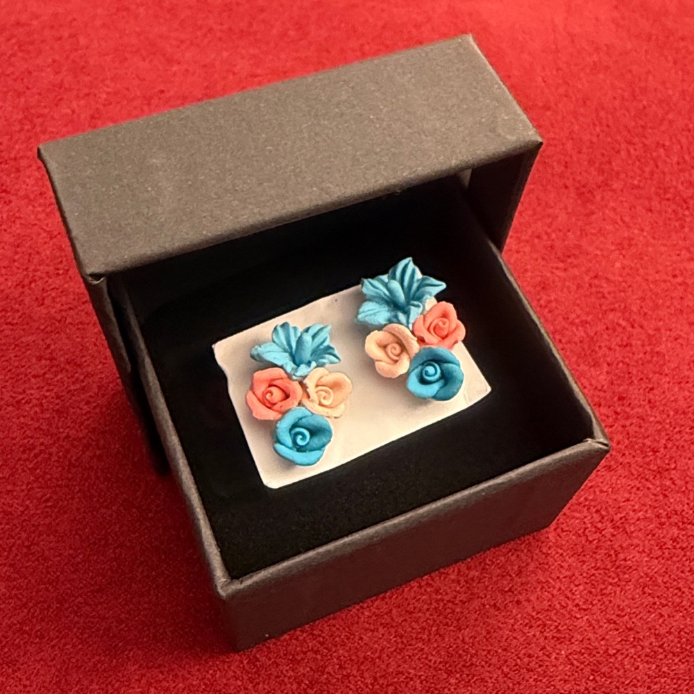 Blue & Peach Flower Stud Earrings (New/Unused)
